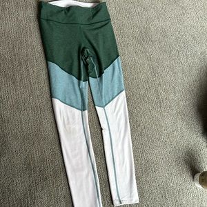 Outdoor voices multicolored xs leggings gentle used